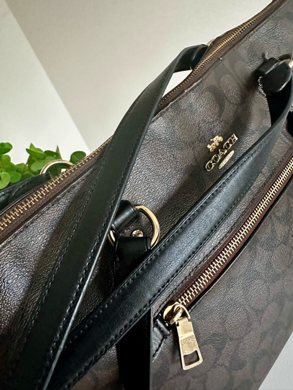 COACH Signature Brown Gallery Tote Bag with Gold Hardware - Picture 7 of 15